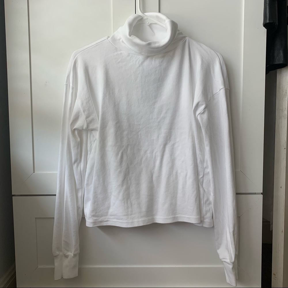 Brandy Melville White Turtleneck Sweater NWT